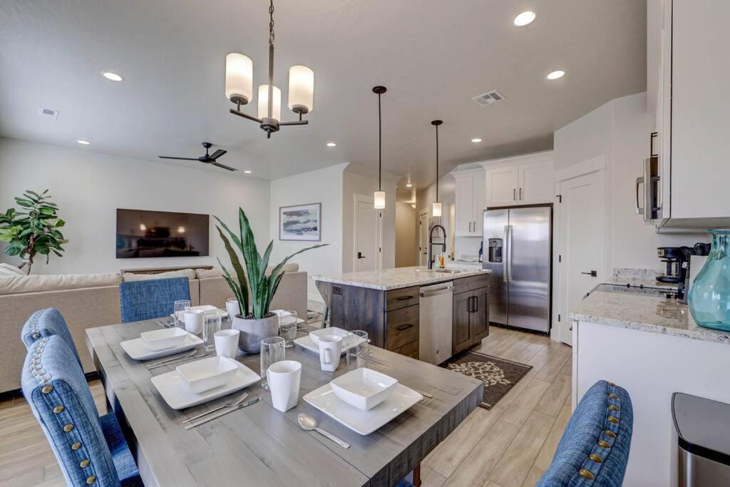 St George, Private Hot Tub/Patio, New Community Villa Washington Dış mekan fotoğraf